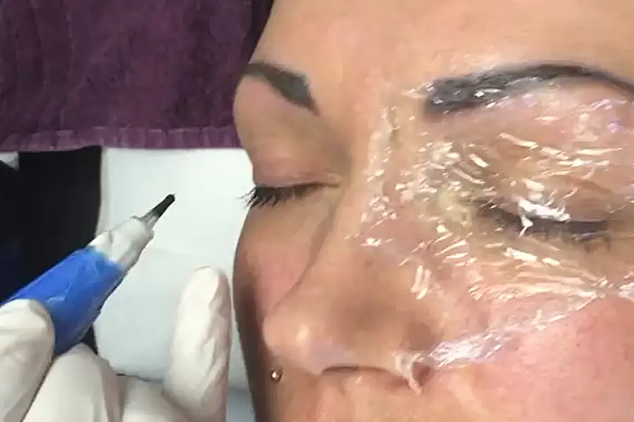 Flawless Micro-pigmentation Eyeliner